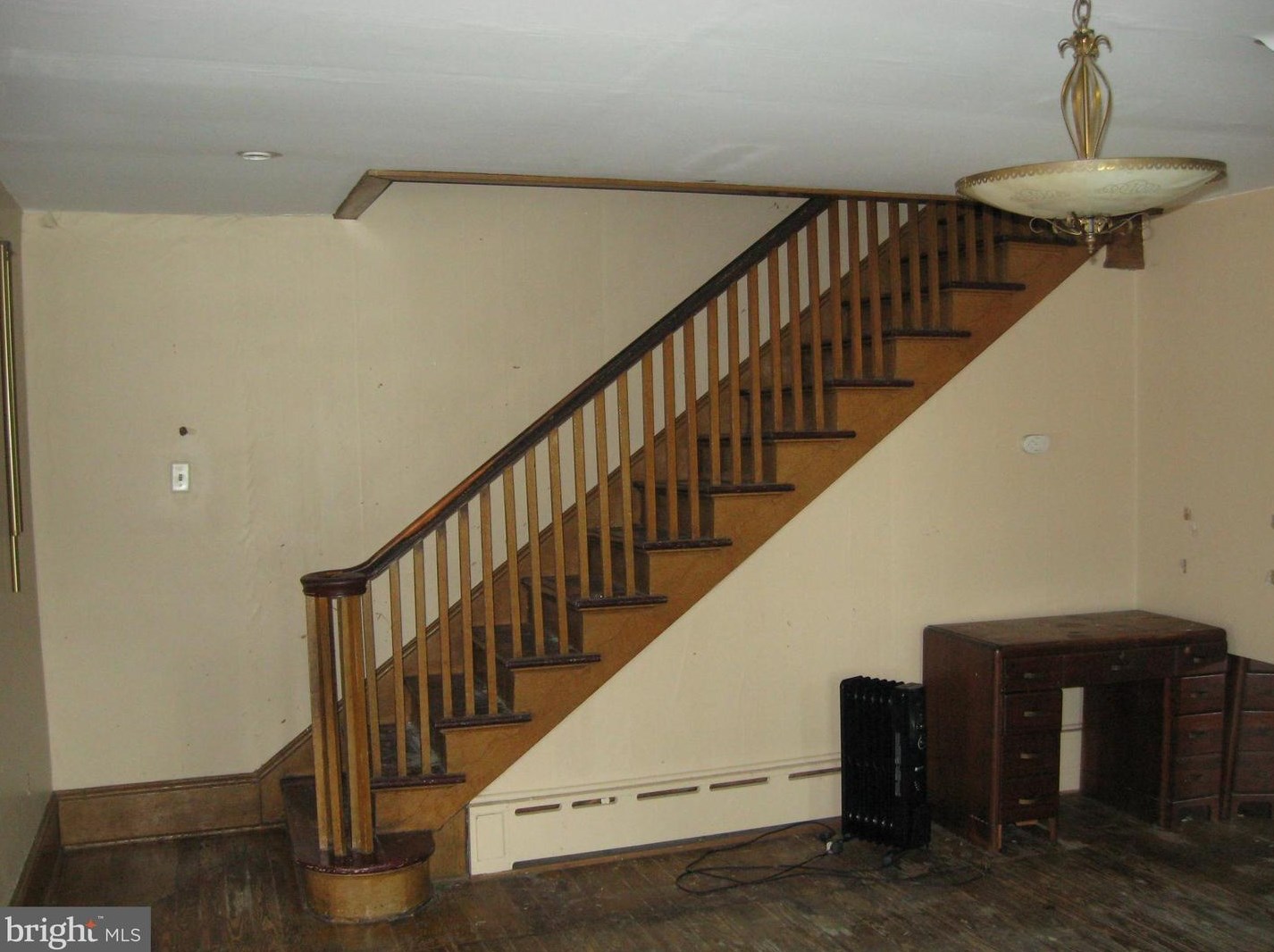 237 Nicholas St, Arnots Addition PA  17970-1346 exterior