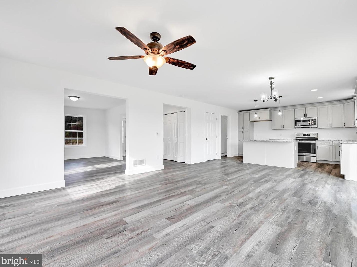 2191 Montana Dr, Brommerstown PA  exterior