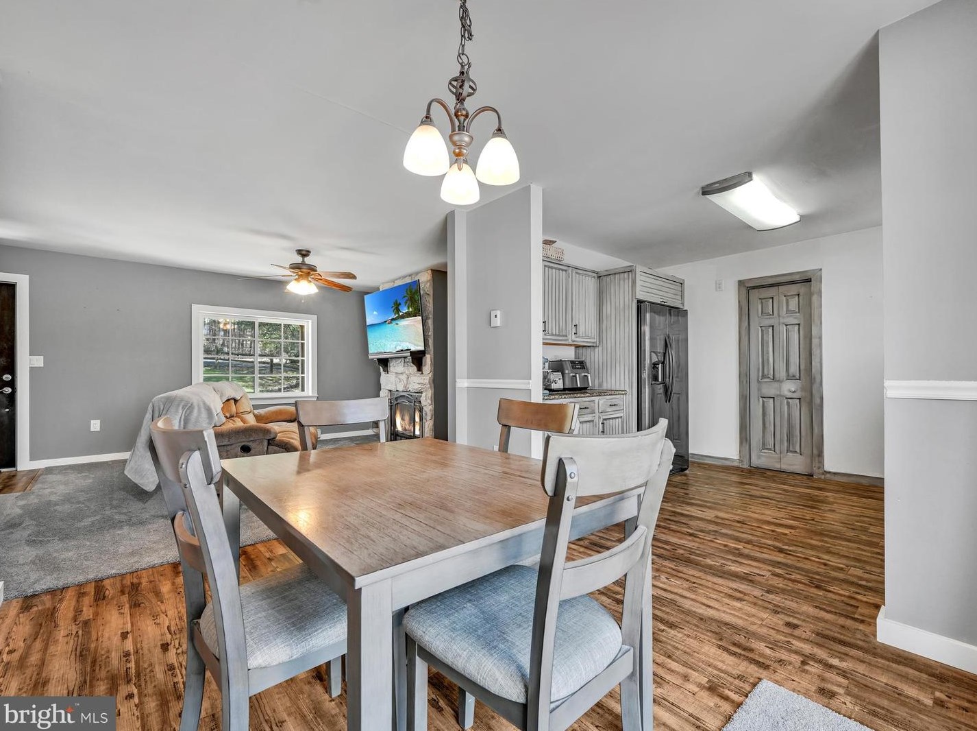 258 Creek Dr, Brommerstown PA  17922-9517 exterior