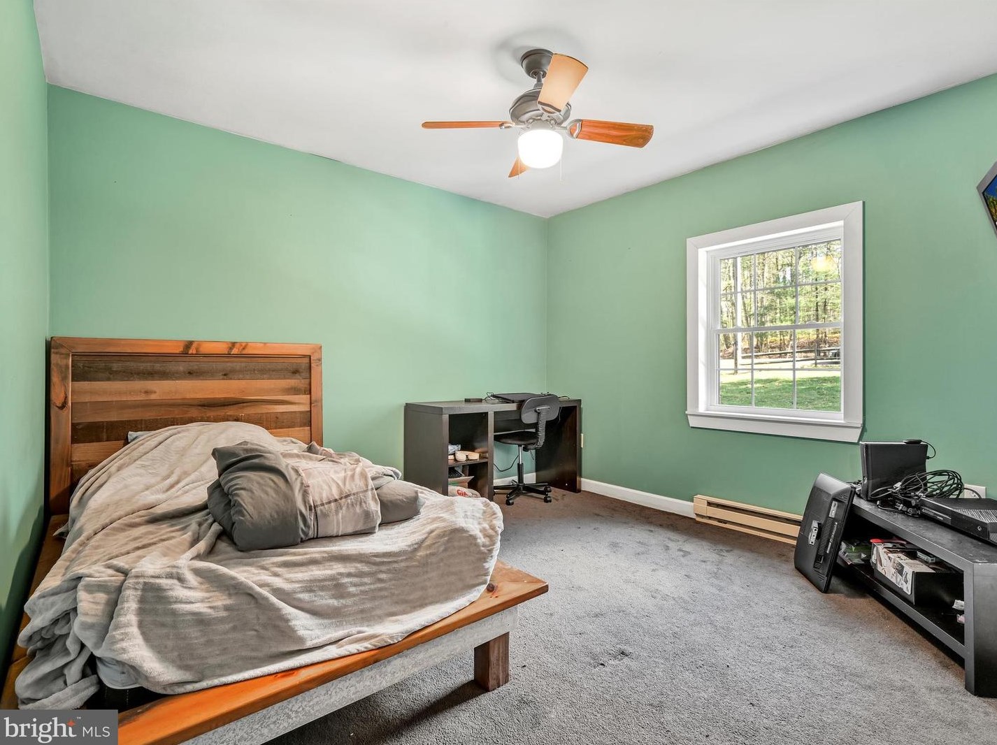 258 Creek Dr, Brommerstown PA  17922-9517 exterior