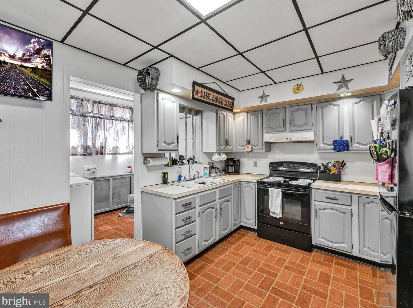 316 Oak St, Yatesville PA  17976-2316 exterior