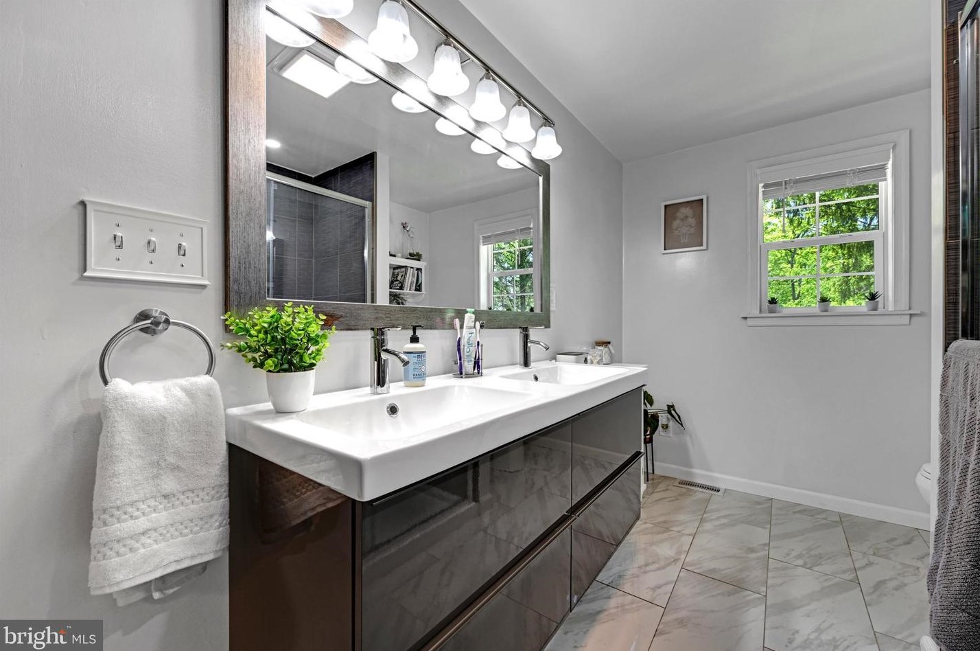 1488 Bunting St, Primrose PA 17901-9026 exterior