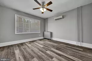 111 Fox St, Pottsville, PA 17901 - Photo 5