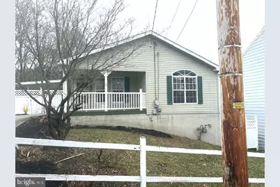 1015 W Race Street, Pottsville, PA 17901 - Photo 3