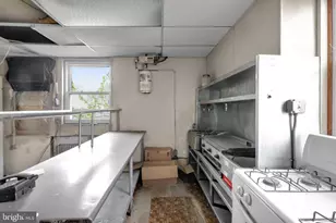 300 Lafayette St, Tamaqua, PA 18252 - Photo 47