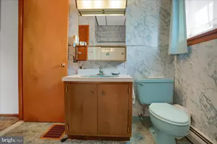 616 W Maple St, Valley View, PA 17983 - Photo 21