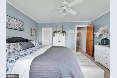 209 Indiana Avenue, Shenandoah, PA 17976 - Photo 11