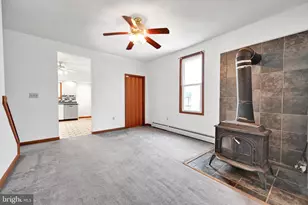 424 Pottsville St, Minersville, PA 17954 - Photo 9