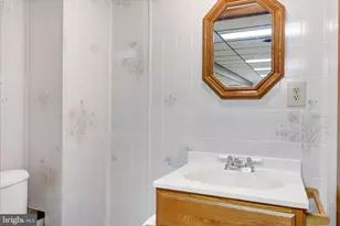 831 Cayuga Cove, Auburn, PA 17922 - Photo 31