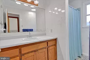 831 Cayuga Cove, Auburn, PA 17922 - Photo 25