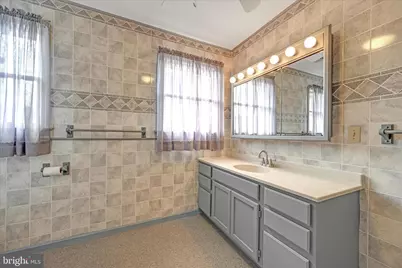 831 Cayuga Cove, Auburn, PA 17922 - Photo 27