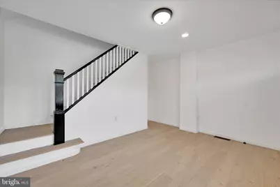 36 W Bacon Street, Pottsville, PA 17901 - Photo 9