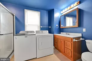 10 E Grand Ave, Tower City, PA 17980 - Photo 15