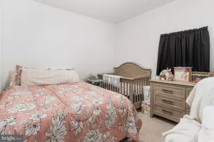 18 E Sunbury St, Minersville, PA 17954 - Photo 37