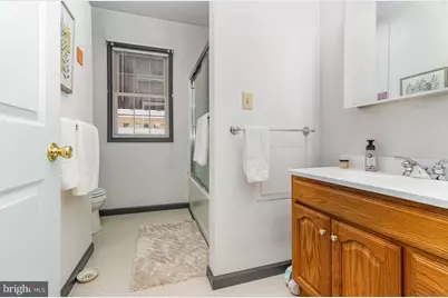 18 E Sunbury Street, Minersville, PA 17954 - Photo 35