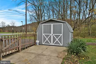 16 Canal St, Pine Grove, PA 17963 - Photo 27