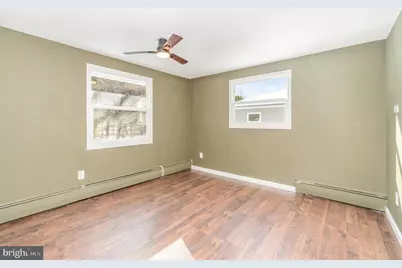 1011 E Main Street, Hegins, PA 17938 - Photo 11