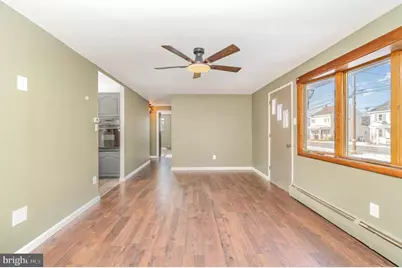 1011 E Main Street, Hegins, PA 17938 - Photo 7