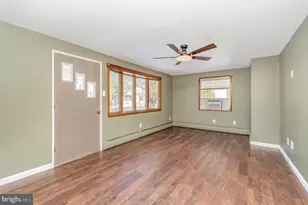 1011 E Main St, Hegins, PA 17938 - Photo 5