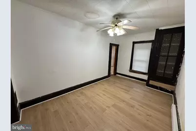 563 S Centre Street, Pottsville, PA 17901 - Photo 7