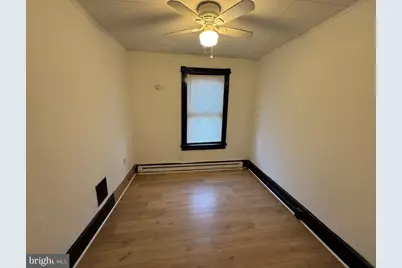 563 S Centre Street, Pottsville, PA 17901 - Photo 11