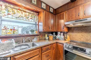 131 S Wayne St, Orwigsburg, PA 17961 - Photo 23