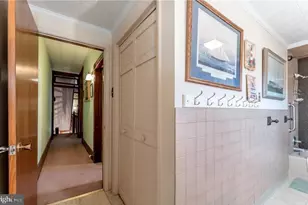 131 S Wayne St, Orwigsburg, PA 17961 - Photo 47