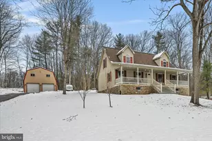 70 Oak Grove Rd, Pine Grove, PA 17963 - Photo 7