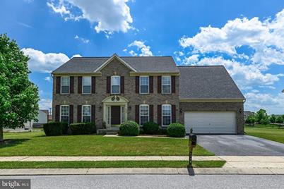1336 Winterberry Court - Photo 1