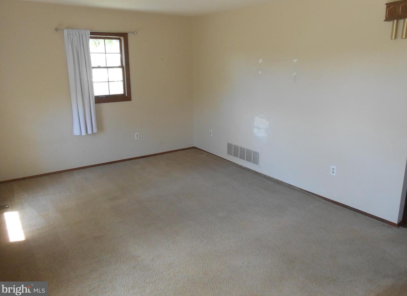 105 Sam Snead Cir, Etters, PA 17319