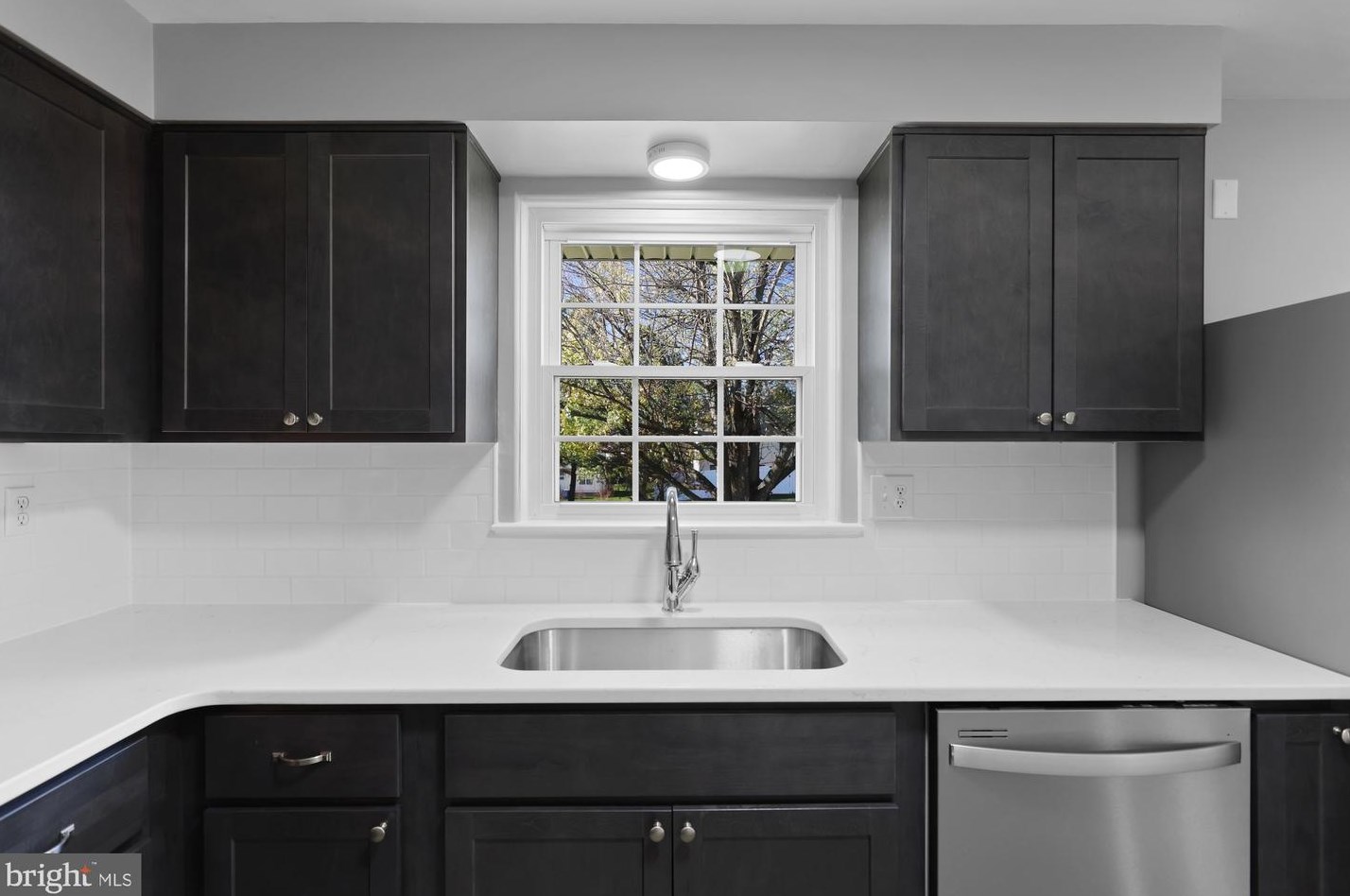 202 Nollyn Dr, Yoe PA  17313-9528 exterior