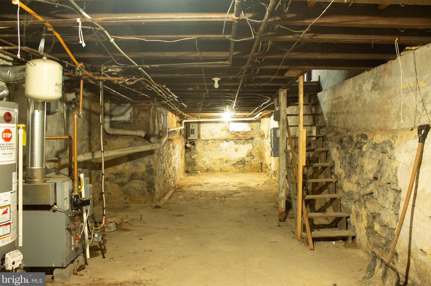 827 Linden Ave, York PA 17404-3206 exterior