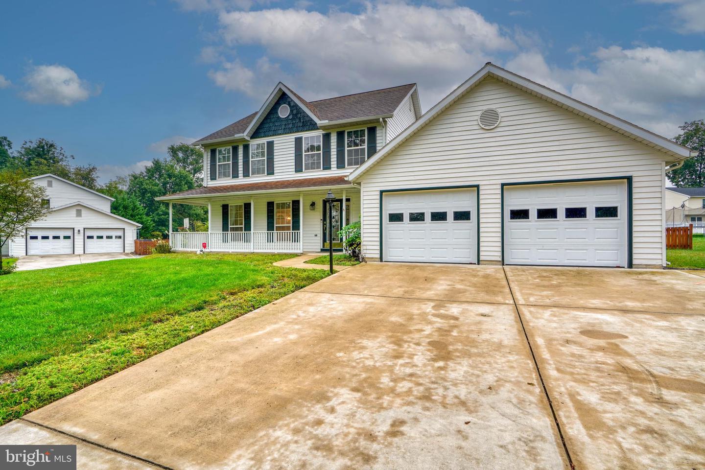 3155 Raintree Rd, York, PA 17404 MLS PAYK2049342 Coldwell Banker