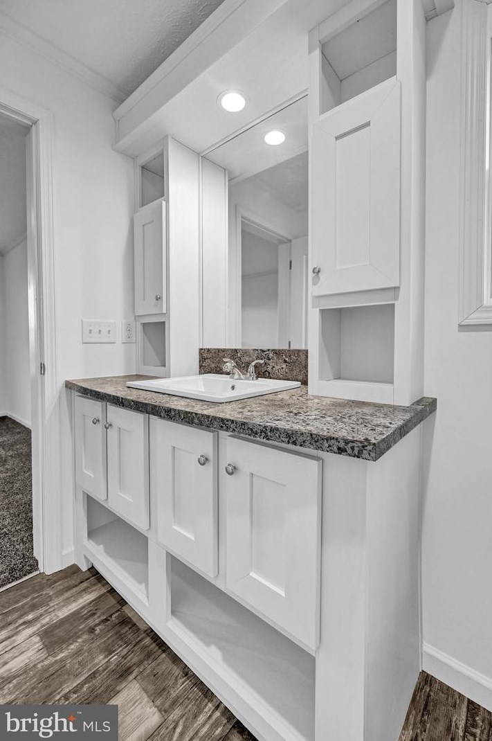 1366 Kbs Rd, Spring Grove PA  17362-8708 exterior