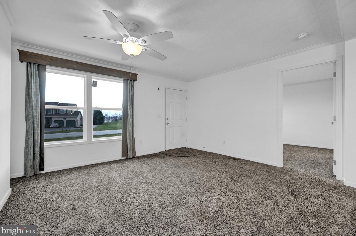 1366 Kbs Rd, Spring Grove PA  17362-8708 exterior