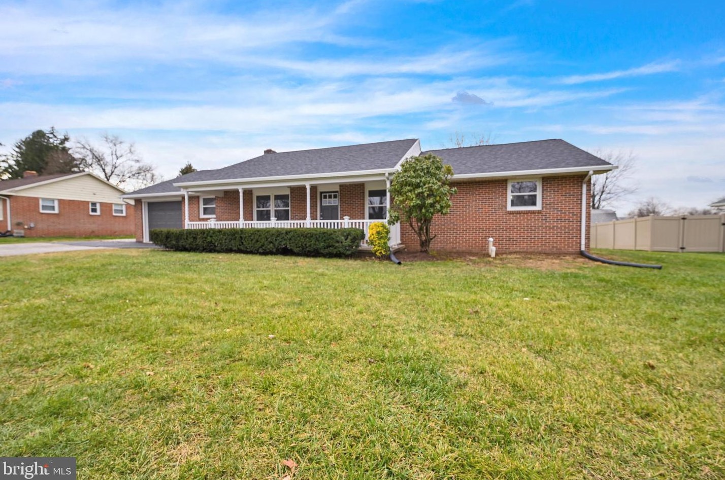 3595 Lewisberry Rd, York PA  17404-8380 exterior