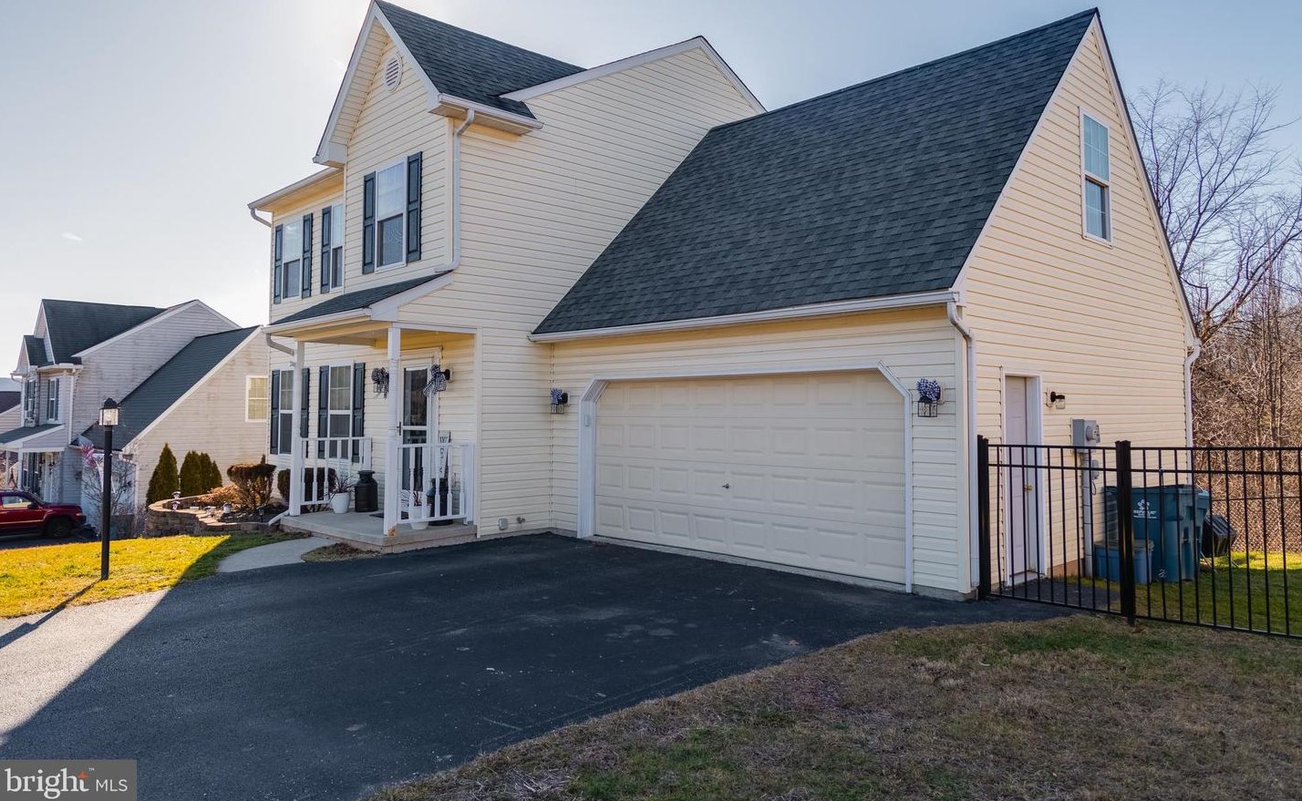 20 Burberry Ln, Mount Wolf PA  17347-9590 exterior