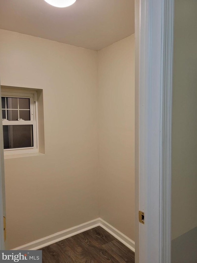 56 Albemarle St, York PA  17403-1802 exterior