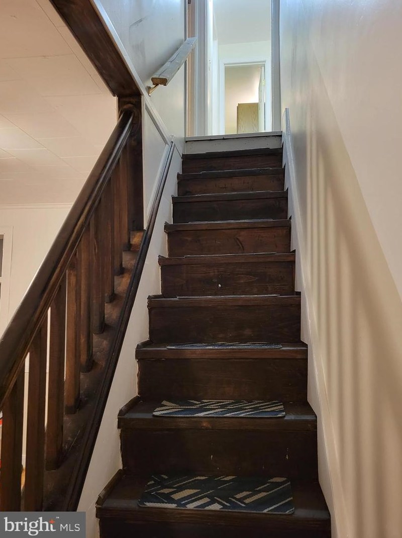 56 Albemarle St, York PA  17403-1802 exterior