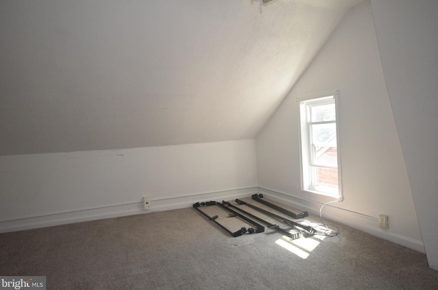 56 Albemarle St, York PA  17403-1802 exterior