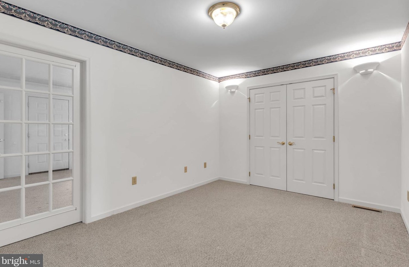 242 Equine Cv, Red Lion PA  17356-8779 exterior