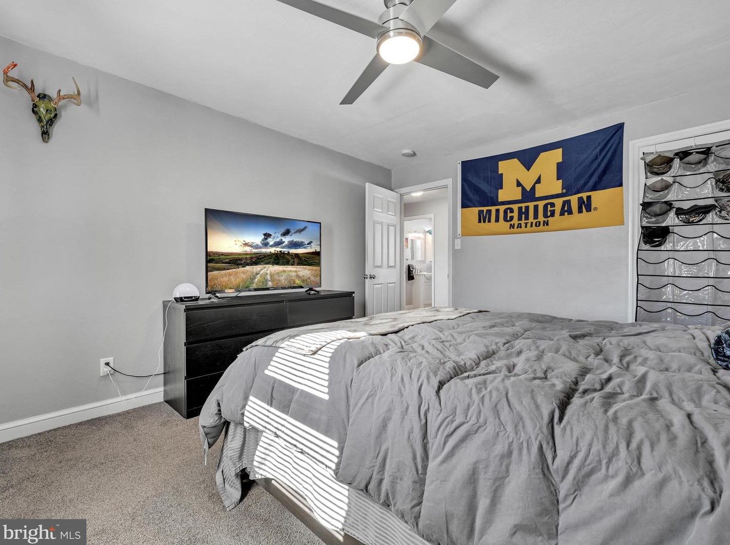 1713 6th Ave, York PA  17403-2642 exterior