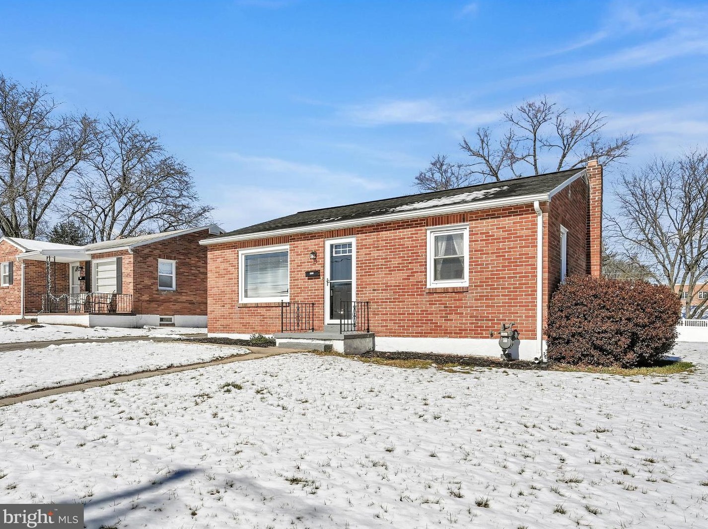 1713 6th Ave, York PA  17403-2642 exterior