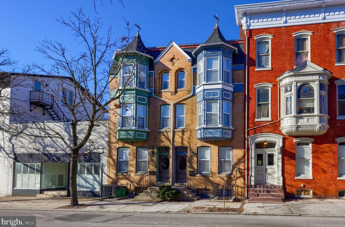 137 Philadelphia St, York PA  17403-2424 exterior