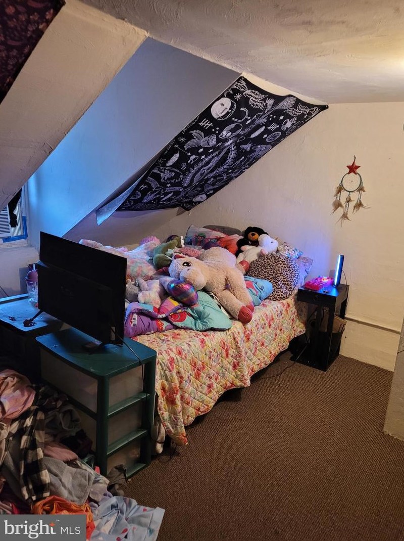 247 Penn St, York PA  17401-2912 exterior