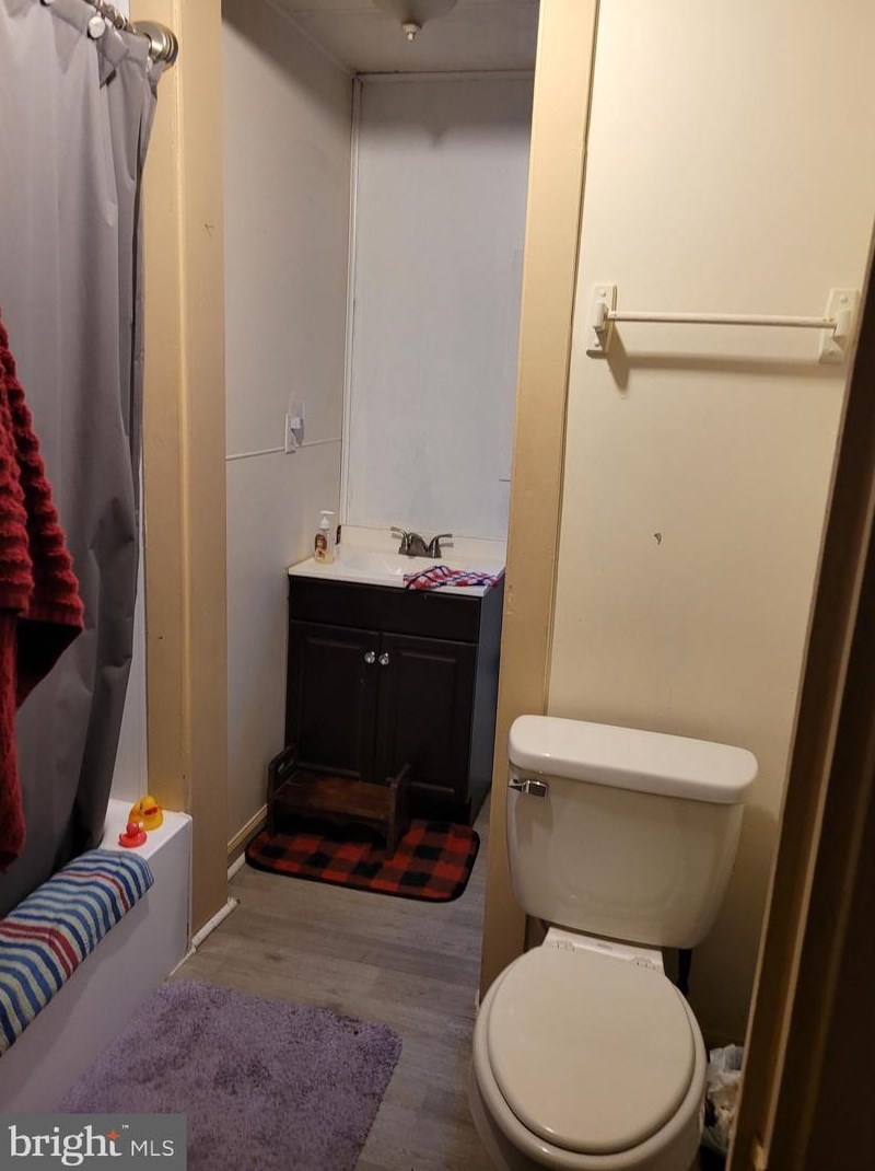 247 Penn St, York PA  17401-2912 exterior