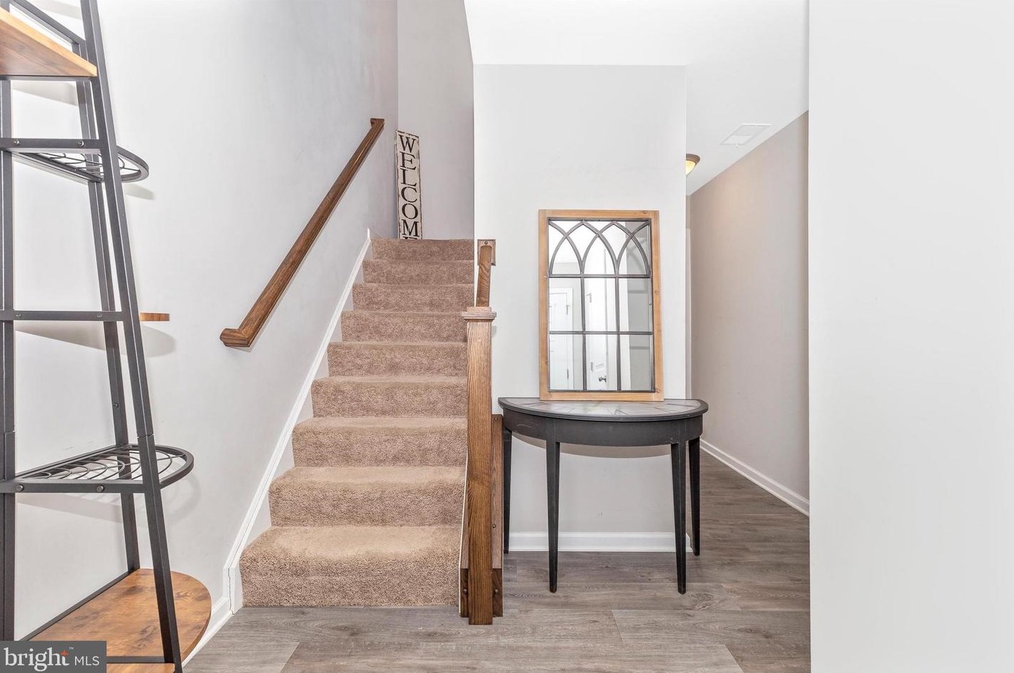 204 Overlook Dr, Hanover PA  17331-9136 exterior