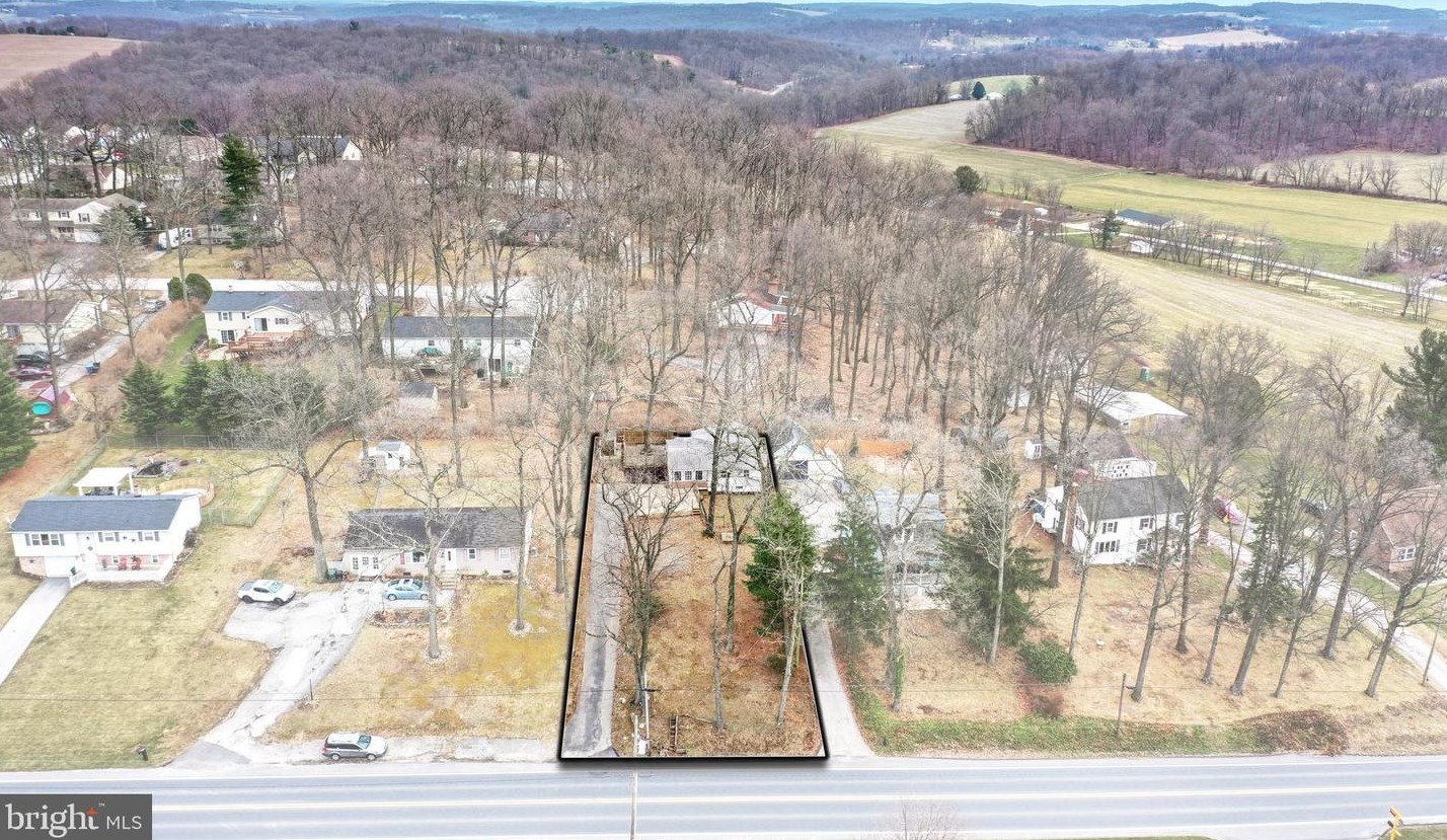 310 Winterstown Rd, Red Lion PA  17356-8634 exterior