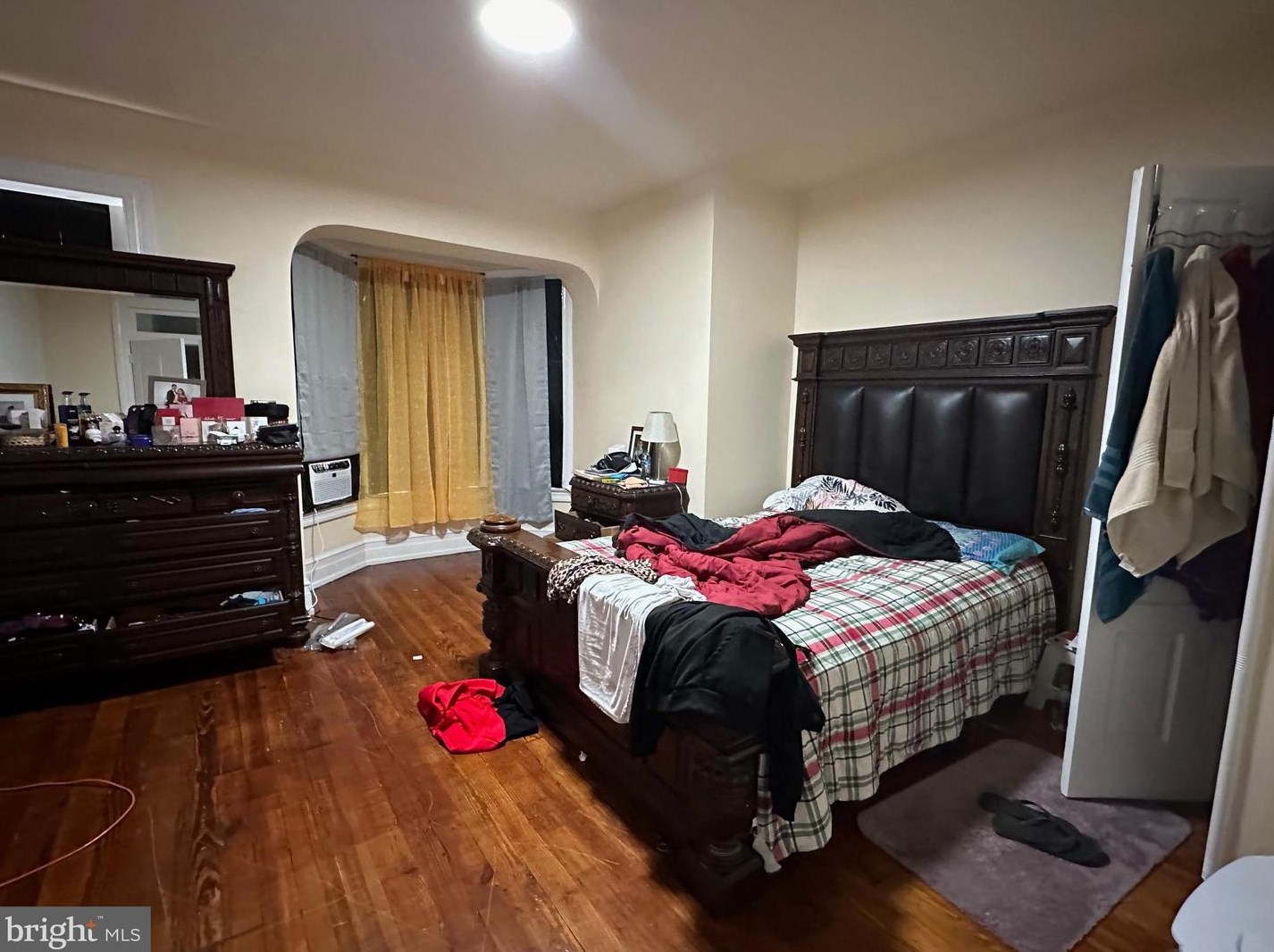 358 Philadelphia St, York PA  17401-2942 exterior