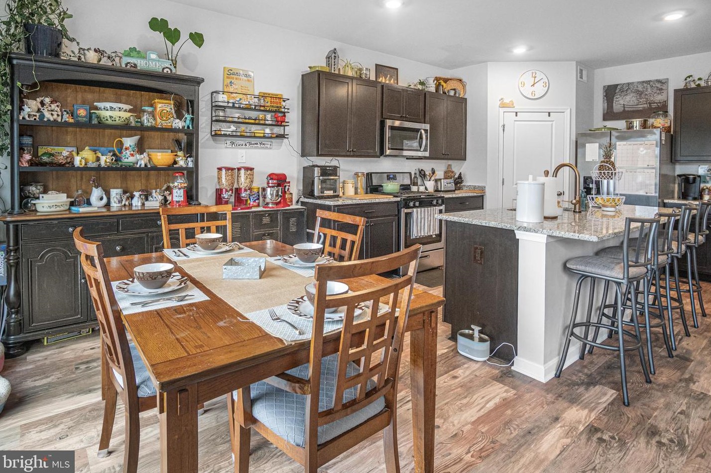 161 Winifred Dr, Hanover PA  17331 exterior